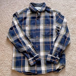 Old Navy men’s plaid shirt